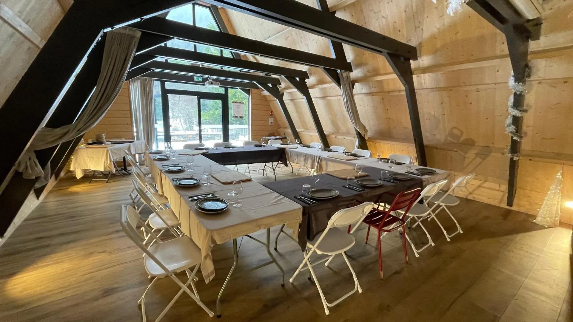 Hotel O Chiroulet Bagneres-de-Bigorre 3*,  France