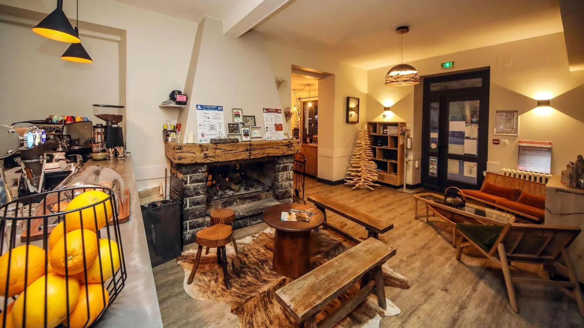 ***  Hotel O Chiroulet Bagneres-de-Bigorre France
